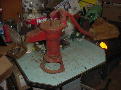 Vintage red davey hand well - vintage,