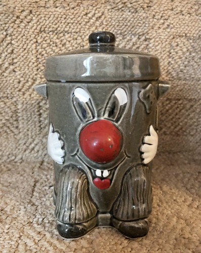 Dusty bin money box - bin,