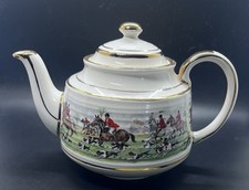 Vintage Porcelain Teapot Ribbed Fox Hunt Panorama Sadler England – 1950s