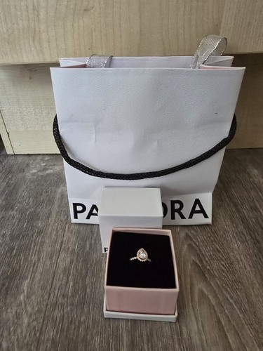 Brand new pandora rose - new, gold
