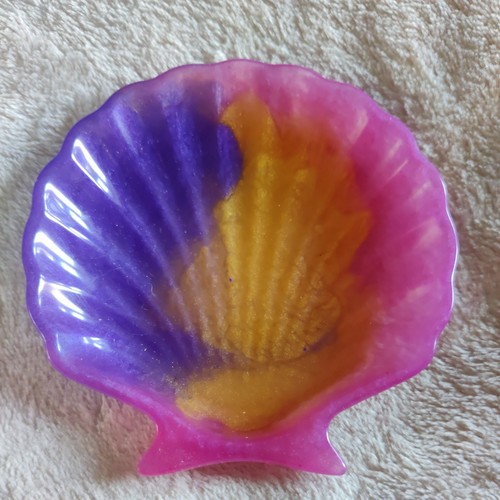 Homemade resin shell trinket - homemade,