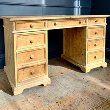 Waxed Solid Pine Twin Pedestal