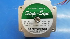 SANYO SINGLE SHAFT STEP MOTOR 103H7123-1710