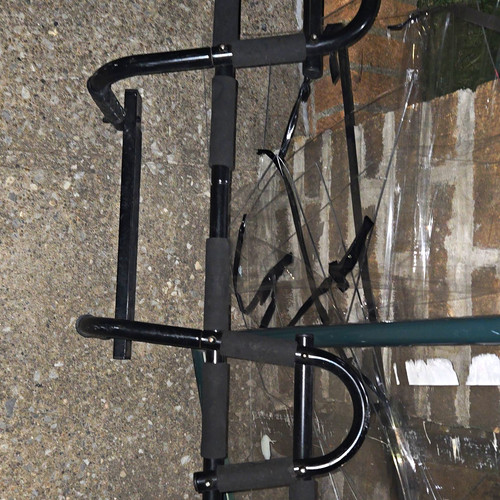 Doorway pull bar - doorway, up