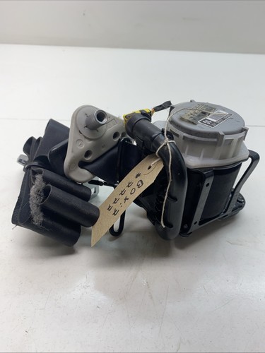 98172302xx front left seatbelt - front,