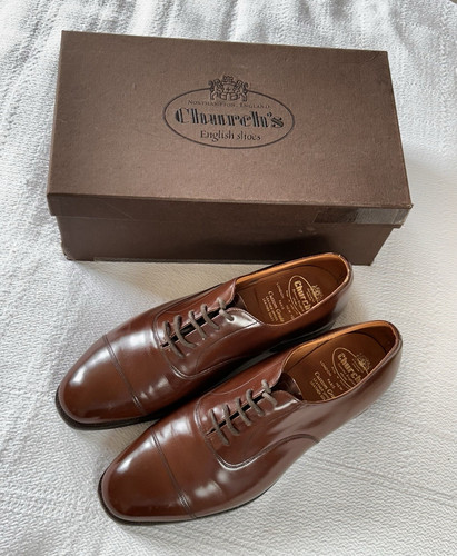 Church consul custom - church’s,