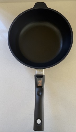 Aga cast aluminium 24cm - cast,