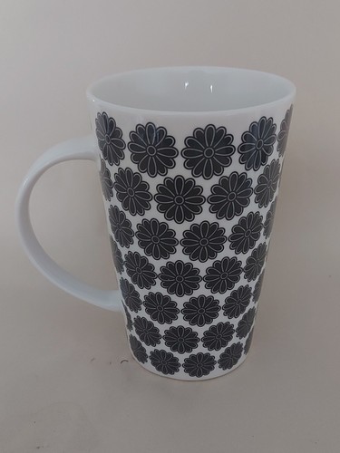 Maxwell williams daisy - &,