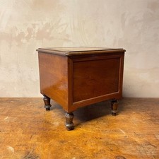 VINTAGE VICTORIAN WOODEN
