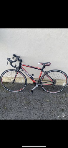 Castello vetto road racing - castello,