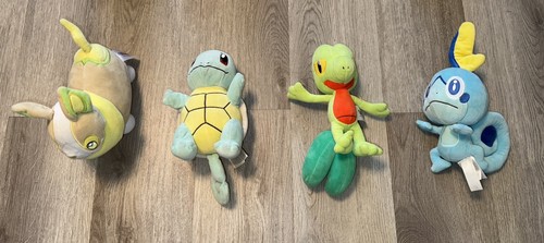 Pokémon official plushies - pokémon,