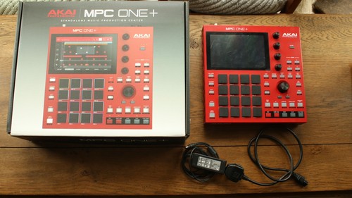 Mpc one plus sampler - plus, and