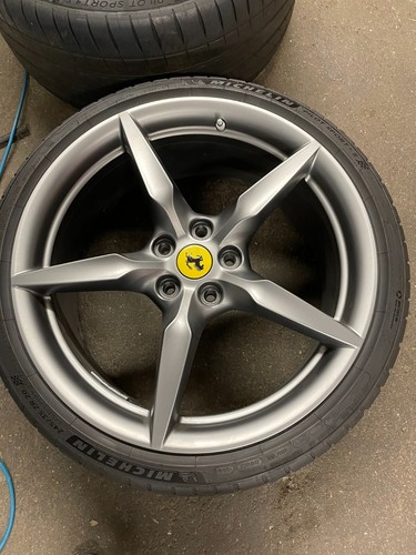 Ferrari wheel set - ferrari,