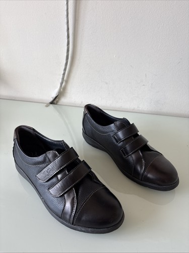 Fly flot black leather shoes - black,
