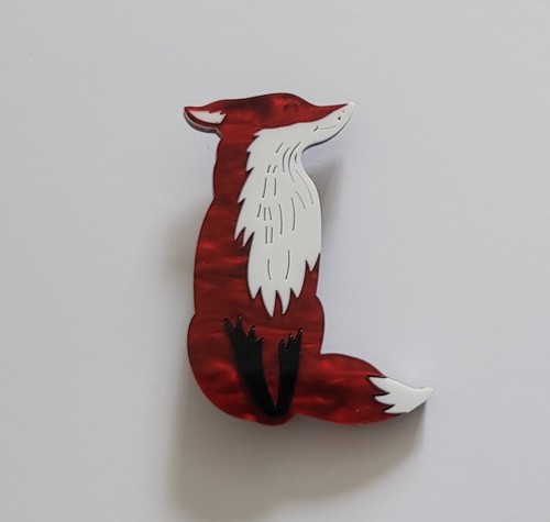 Acrylic red fox - red,