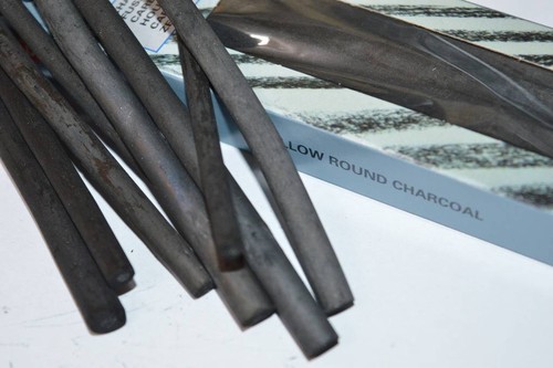 Assorted willow charcoal - assorted,