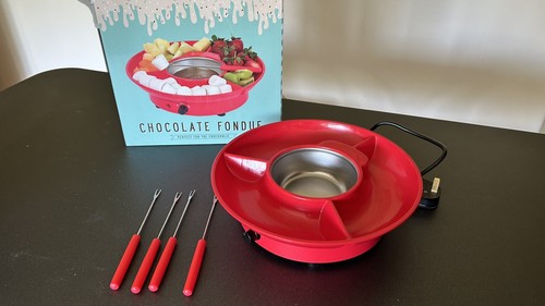 Electric chocolate fondue set - fondue,