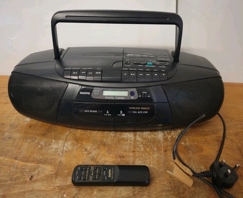 Sanyo mcd z78l boombox radio - sanyo, mcd-z78l