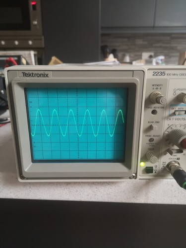 Tektronix 2235 analogue - tektronix,