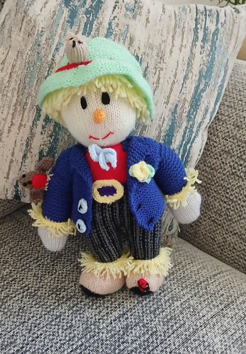 Hand knitted scarecrow soft - knitted,
