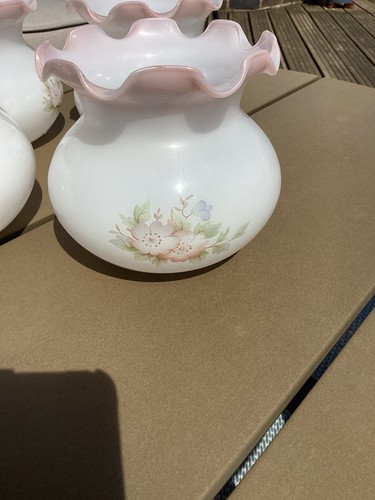 Vintage milk glass - lamp, shades
