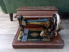 Vintage 28K Singer Hand Crank