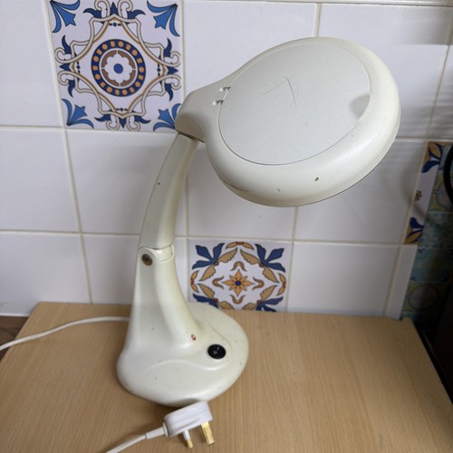 Desk magnifier lamp table - magnifier,