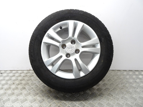 Vauxhall corsa genuine - d,