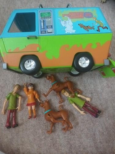 Scooby doo the mystery machine - doo,