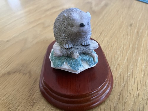 Regency fine arts hedgehog - regency,