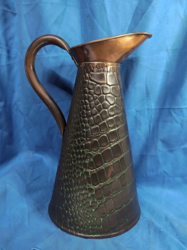 Large antique arts - large, 12"