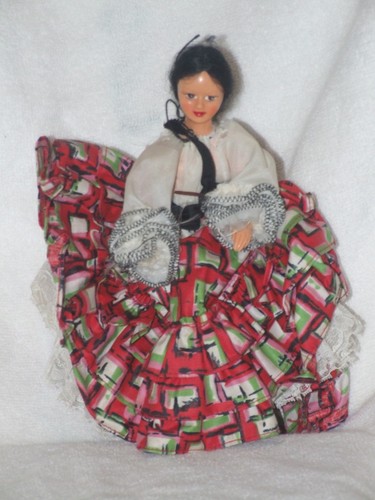 Peggy nisbet doll - peggy,