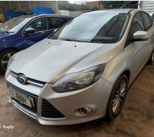 *BREAKING* FORD FOCUS MK3 2011