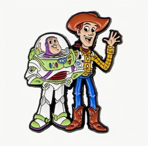 Buzz lightyear and woody - buzz,