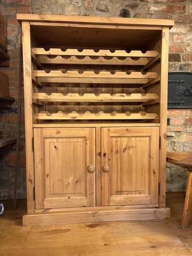 Traditional waxed pine wine - pine,