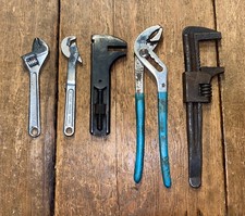 VINTAGE ADJUSTABLE SPANNERS