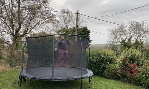 Jumpking oval trampoline 17ft - jumpking,