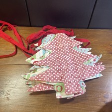 Laura Ashley Home Green & Red Christmas Tree Bunting 3.75 Metres. 