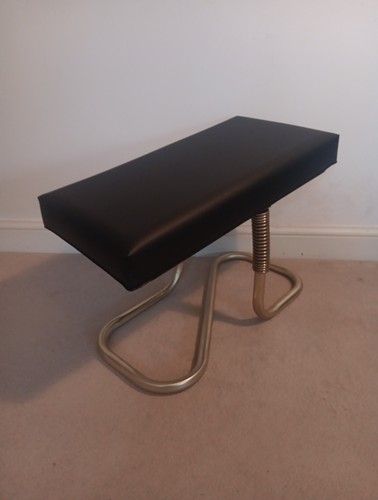 Restaleg black vinyl topped - vinyl,