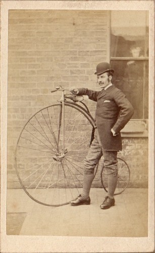 Penny farthing bicycle - farthing, mr