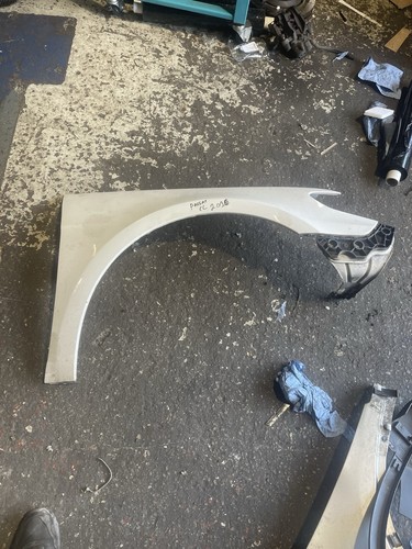 Passat drivers wing - passat, cc