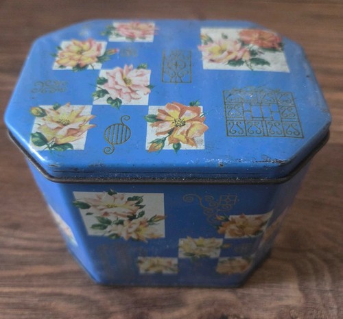 Vintage 1950s hexagonal tin - 1950s,