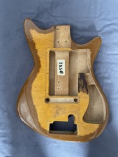 Höfner 1960s solid guitar body with a neckplate