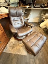 EKORNES STRESSLESS "OPAL" (MEDIUM) LEATHER RECLINING CHAIR AND FOOTSTOOL