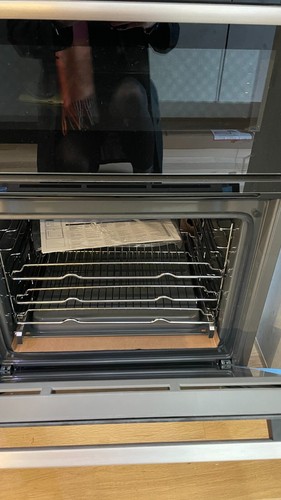 Siemens double oven - brand, new