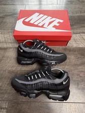 Nike Air Max 95. Black/Grey.