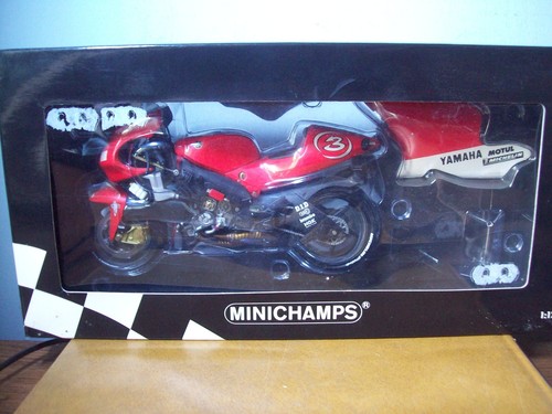 Minichamps 122 016303 - 1/12,