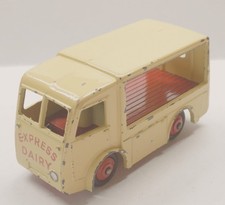 Dinky No.30v Express Dairy