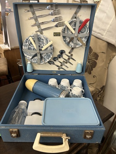 1950 brexton picnic hamper - brexton,