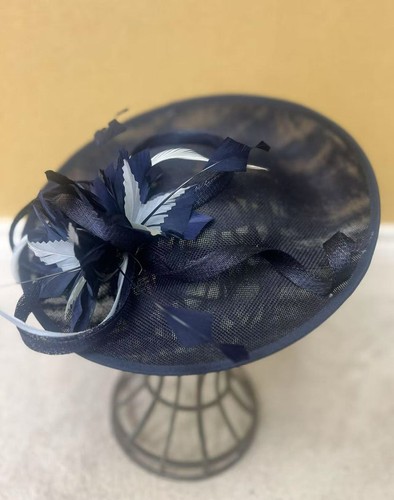 Large flower feather hatinator - large,